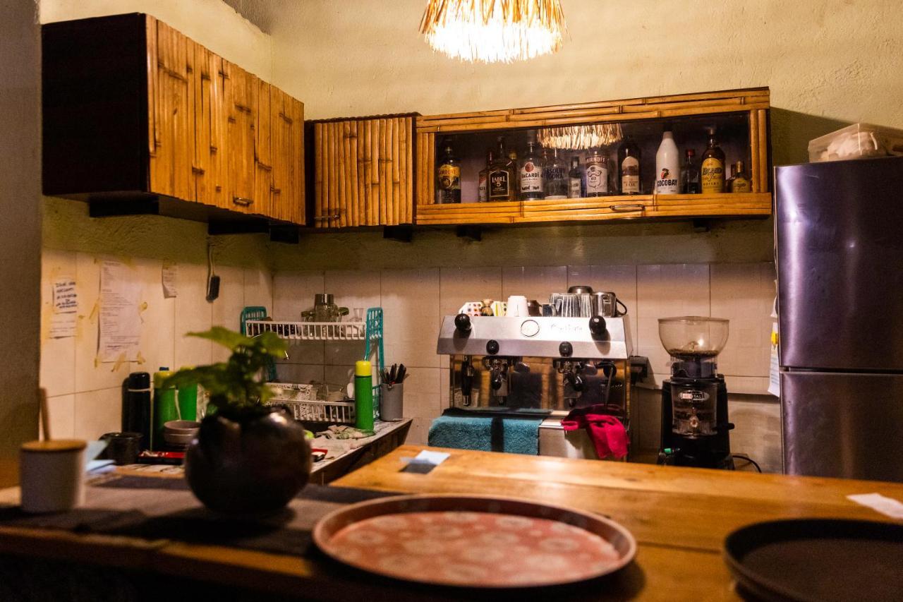 Tea House Bnb Кігалі Екстер'єр фото